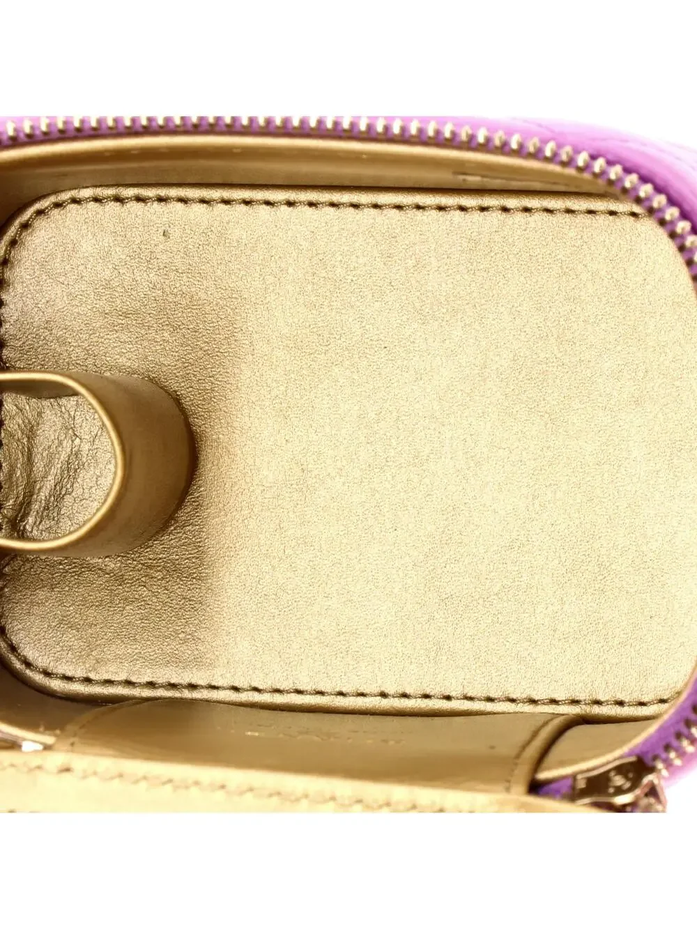Chanel Pearl Crush Vanity Case With #244732C24B - Picture 6 of 8